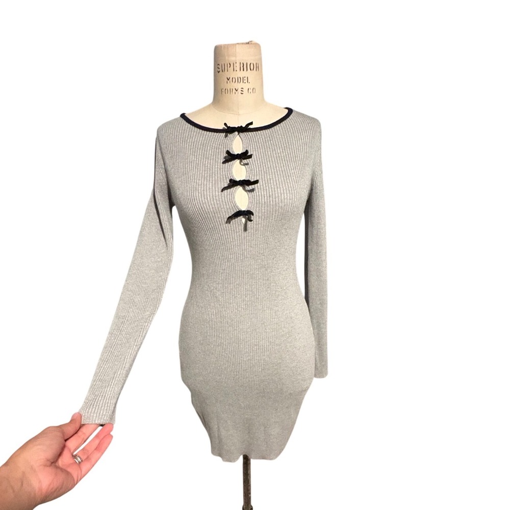 No Comment Womens Gray Ribbed Long Sleeve Mini Dress Accent Bows Sz M Feminine